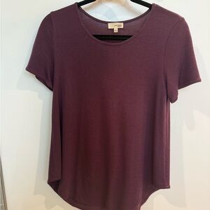 Aritzia Wilfred Deep Burgundy Short Sleeve Tee